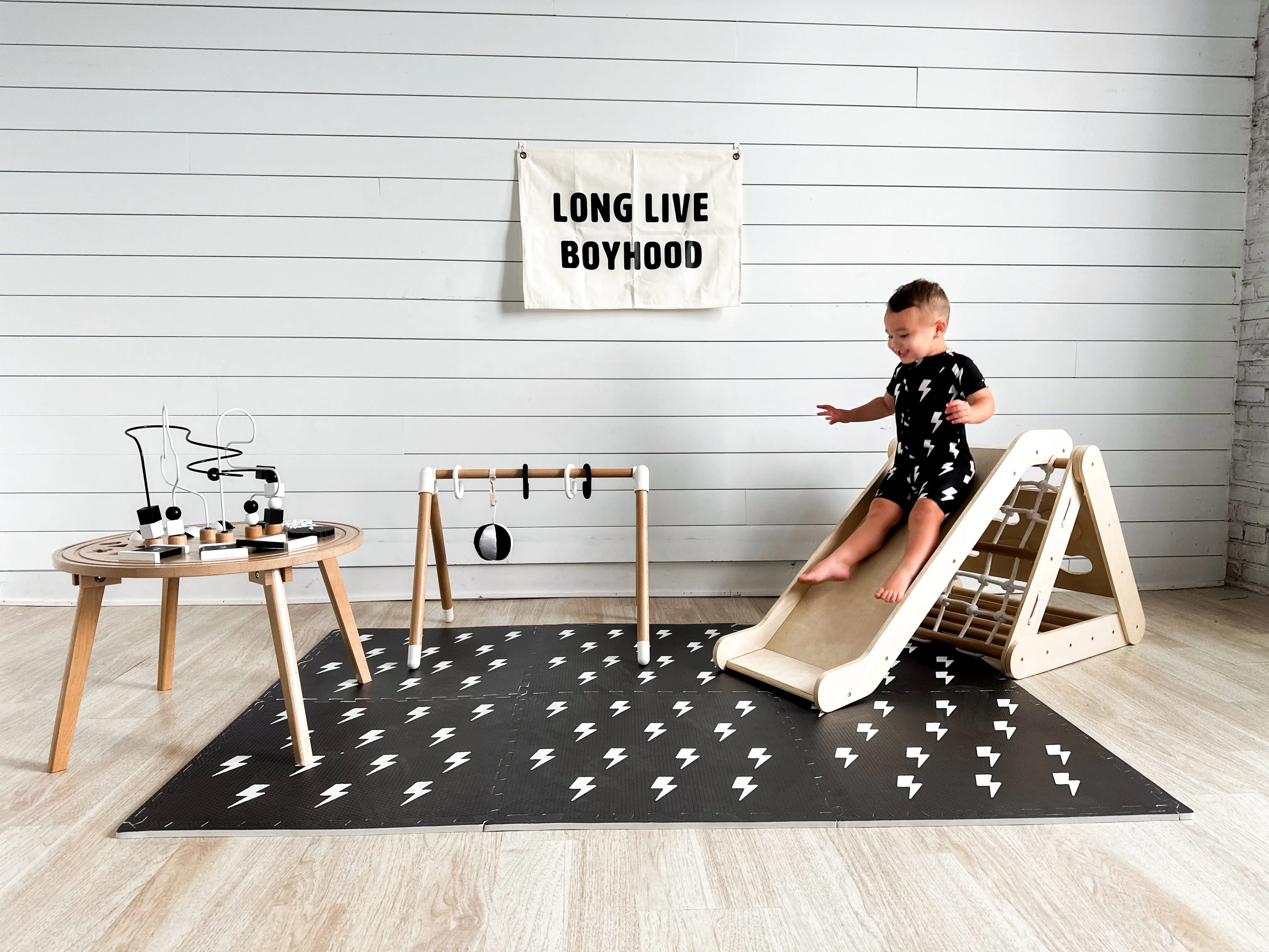 Rebel Proof Play Mat in Jagger