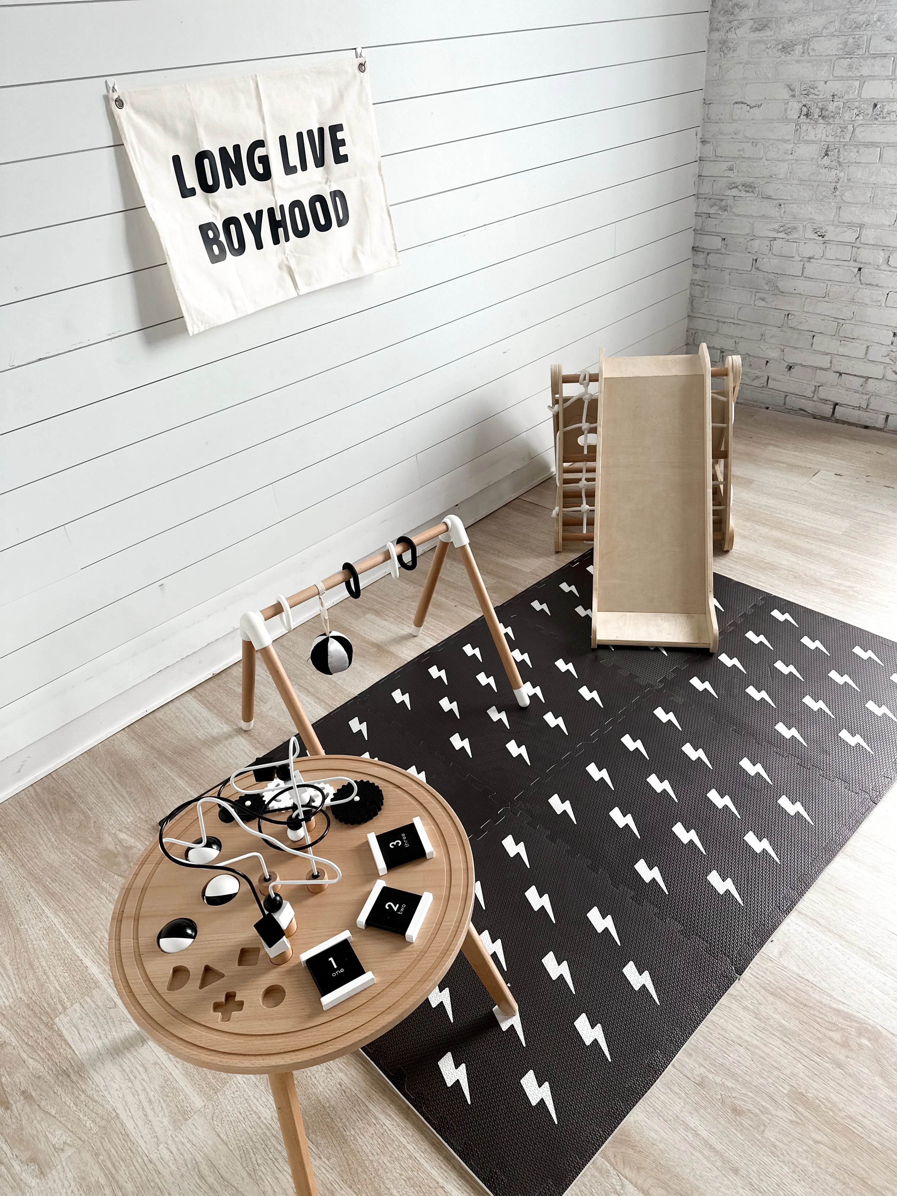 Rebel Proof Play Mat in Jagger